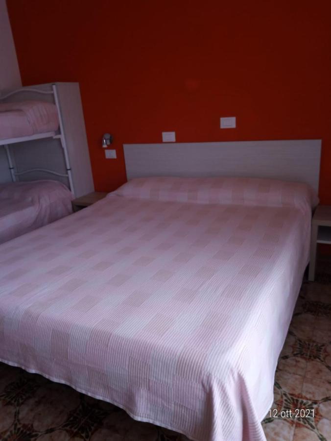 Residence Holiday Bellaria-Igea Marina Eksteriør billede